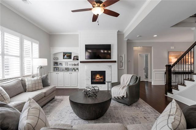 1090 Mosspointe Drive, Roswell, GA 30075