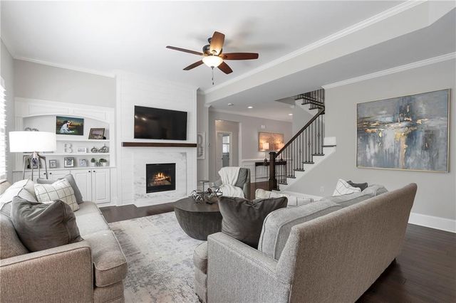 1090 Mosspointe Drive, Roswell, GA 30075