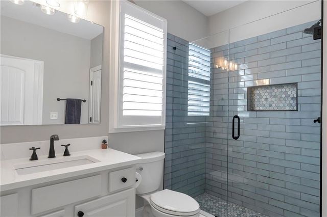 1090 Mosspointe Drive, Roswell, GA 30075