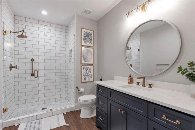 1090 Mosspointe Drive, Roswell, GA 30075