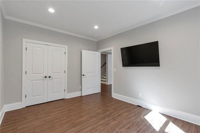 1090 Mosspointe Drive, Roswell, GA 30075