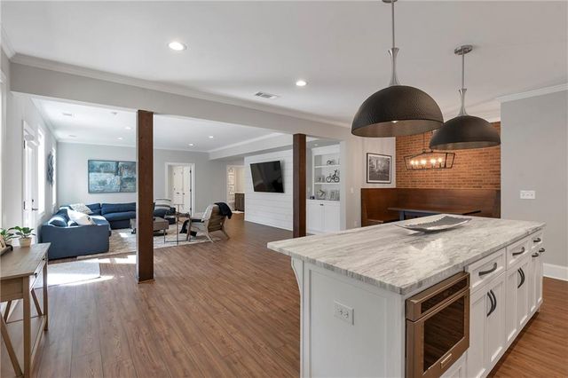 1090 Mosspointe Drive, Roswell, GA 30075