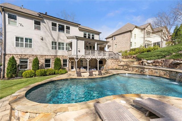 1090 Mosspointe Drive, Roswell, GA 30075