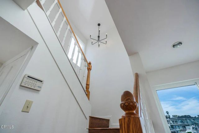 2221 Kingsbridge Lane, Oxnard, CA 93035