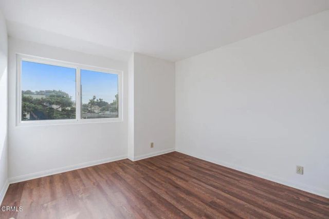 2221 Kingsbridge Lane, Oxnard, CA 93035