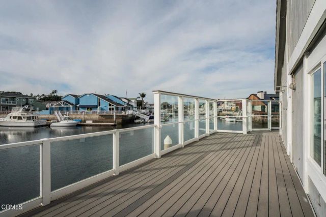 2221 Kingsbridge Lane, Oxnard, CA 93035