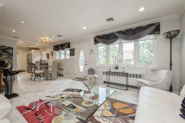 3300 Walters Avenue, Wantagh, NY 11793