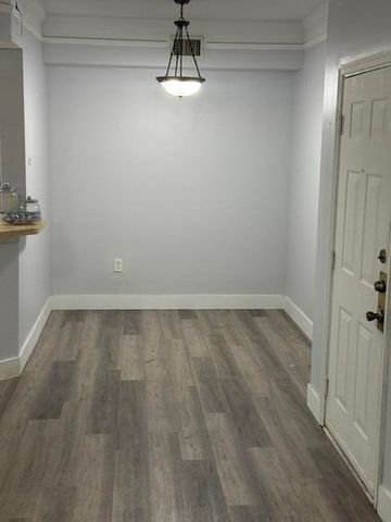 9905 Baywinds Drive 2204, West Palm Beach, FL 33411