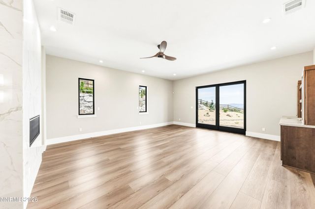 8674 Eagle Chase Trail, Reno, NV 89523