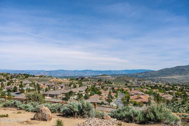 8674 Eagle Chase Trail, Reno, NV 89523