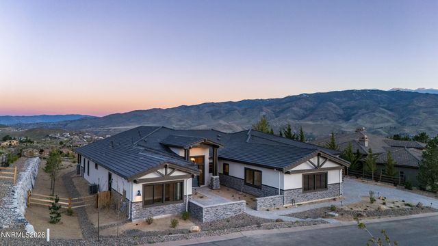 8674 Eagle Chase Trail, Reno, NV 89523