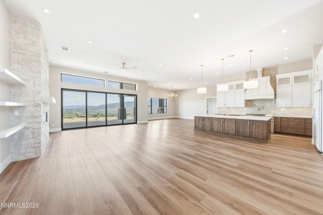 8674 Eagle Chase Trail, Reno, NV 89523