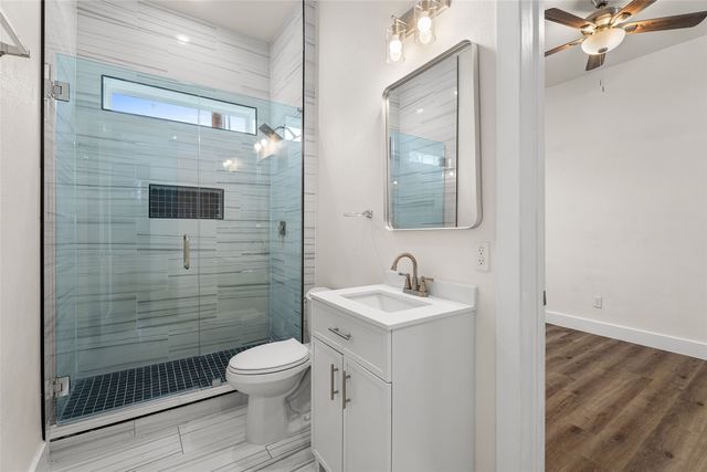 400 S Henderson Avenue, Dallas, TX 75223