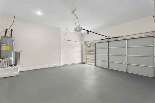 400 S Henderson Avenue, Dallas, TX 75223