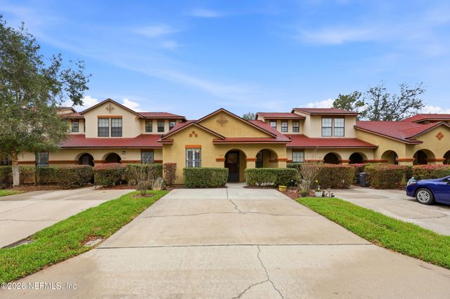 305 REDWOOD Lane, St. Johns, FL 32259