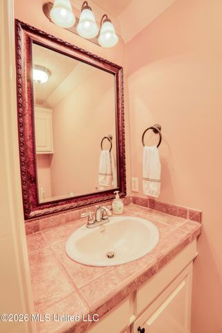 125 Baileys Ridge Circle, Clinton, MS 39056