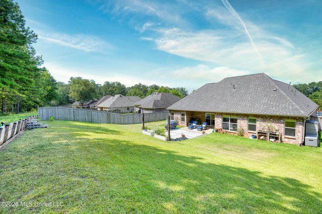 125 Baileys Ridge Circle, Clinton, MS 39056