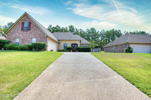 125 Baileys Ridge Circle, Clinton, MS 39056