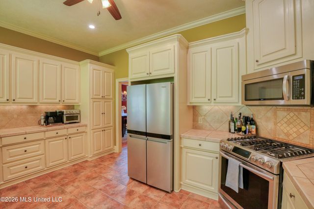 125 Baileys Ridge Circle, Clinton, MS 39056