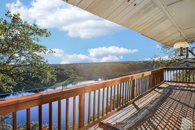 24333 Pedernales Cliff TRL, Spicewood, TX 78669