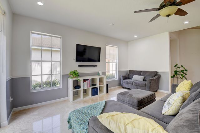 1489 E Bexley Park Drive, Delray Beach, FL 33445