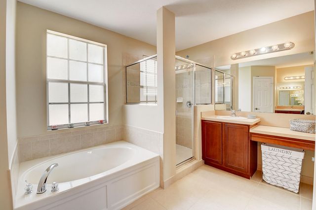 1489 E Bexley Park Drive, Delray Beach, FL 33445