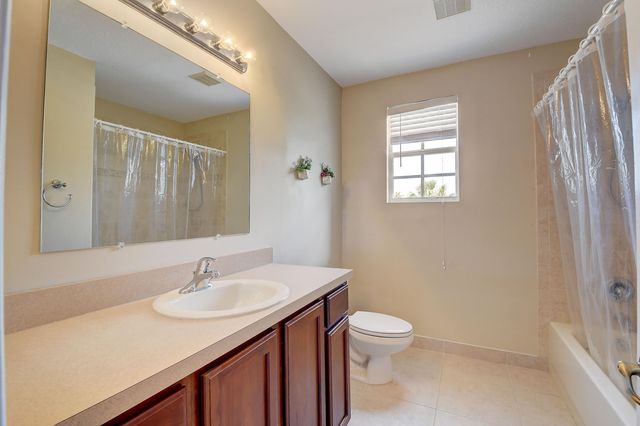 1489 E Bexley Park Drive, Delray Beach, FL 33445