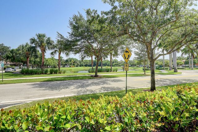 1489 E Bexley Park Drive, Delray Beach, FL 33445