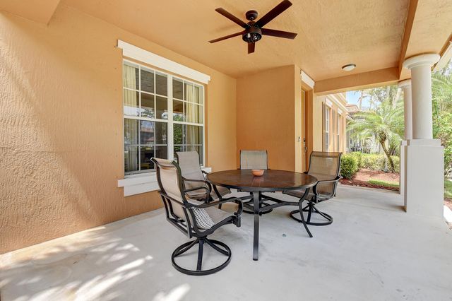 1489 E Bexley Park Drive, Delray Beach, FL 33445