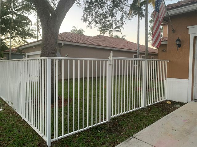 1489 E Bexley Park Drive, Delray Beach, FL 33445