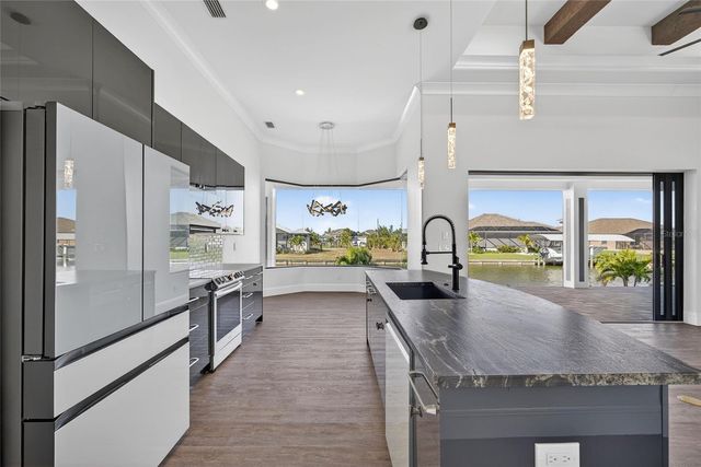 15060 AQUARIUS CIRCLE, Port Charlotte, FL 33981