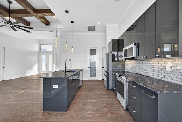 15060 AQUARIUS CIRCLE, Port Charlotte, FL 33981