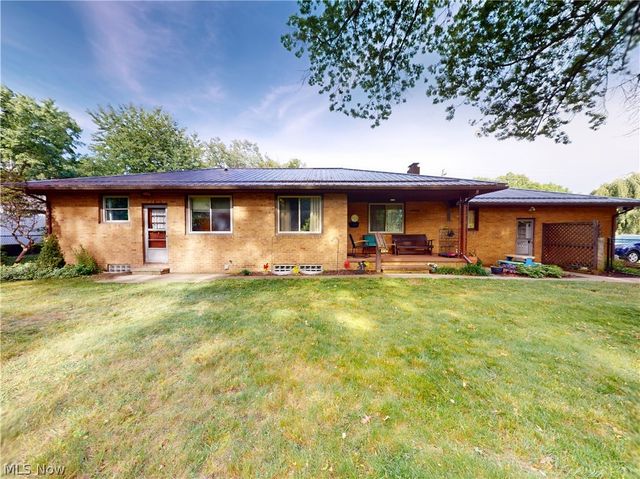 2068 Green Road, Madison, OH 44057