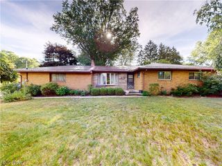 2068 Green Road, Madison, OH 44057
