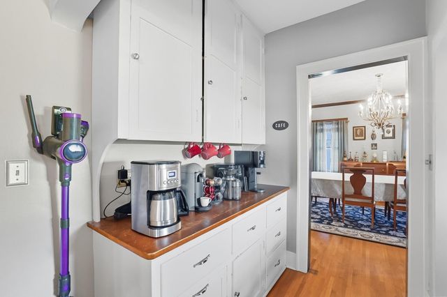 2002 N Fountain Boulevard, Springfield, OH 45504