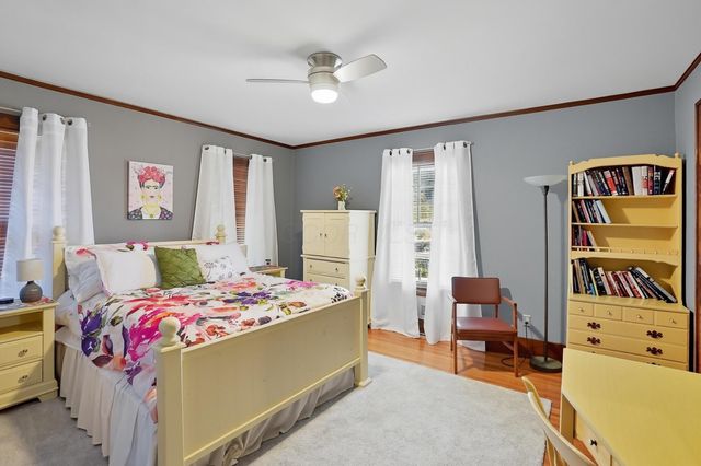 2002 N Fountain Boulevard, Springfield, OH 45504