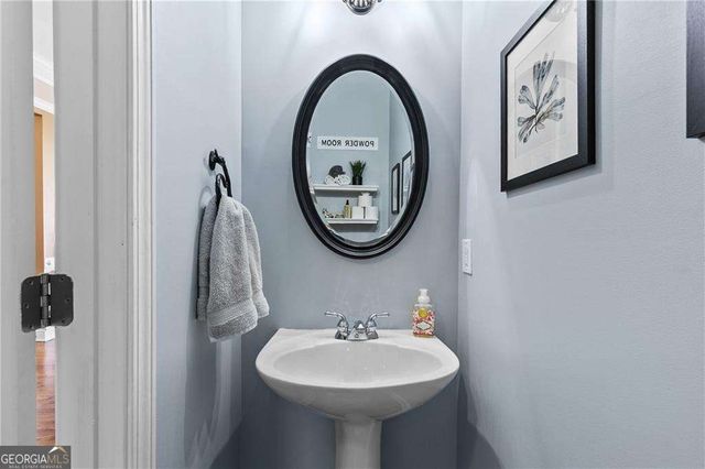 210 River Laurel Way, Woodstock, GA 30188