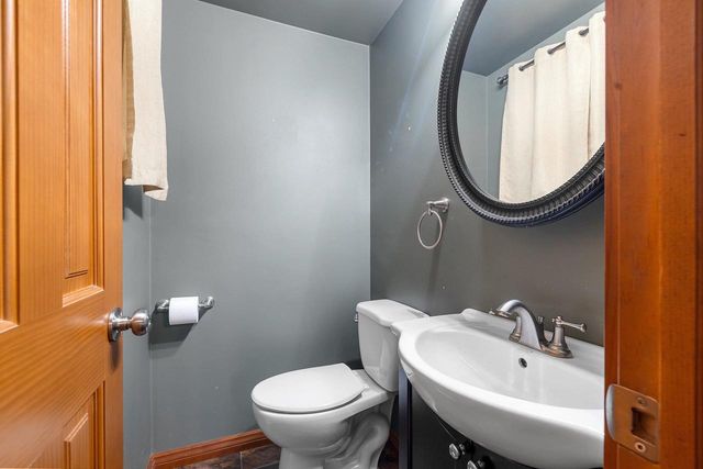 1281 ALICE DRIVE, Green Bay, WI 54304