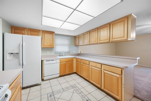 4448 RANCHWOOD LANE, Tampa, FL 33624