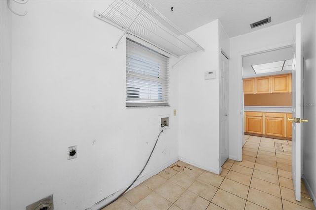 4448 RANCHWOOD LANE, Tampa, FL 33624
