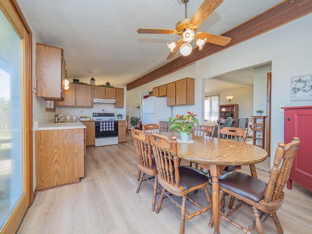 6534 S 63 BUSINESS HIGHWAY, Moberly, MO 65270