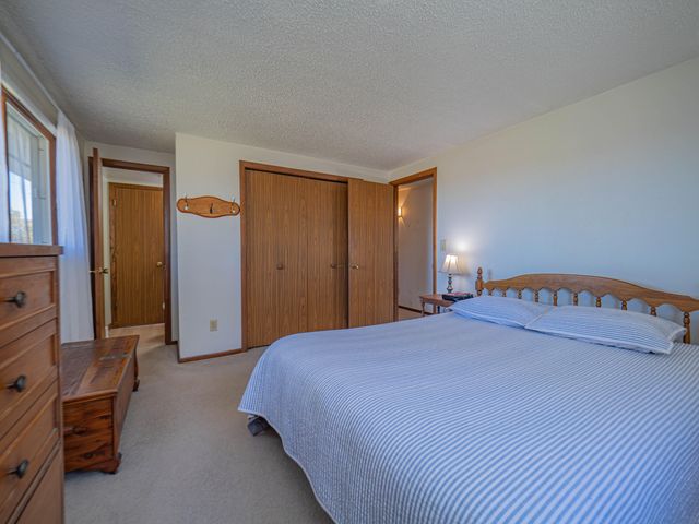 6534 S 63 BUSINESS HIGHWAY, Moberly, MO 65270