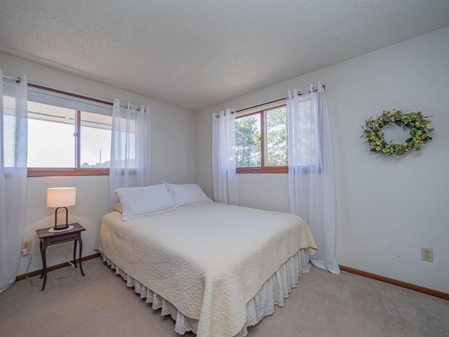 6534 S 63 BUSINESS HIGHWAY, Moberly, MO 65270