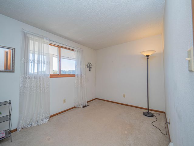 6534 S 63 BUSINESS HIGHWAY, Moberly, MO 65270