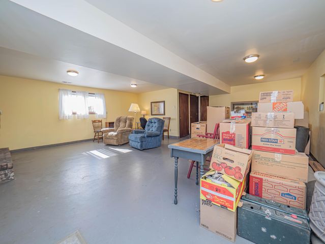 6534 S 63 BUSINESS HIGHWAY, Moberly, MO 65270