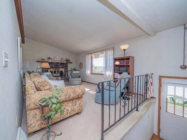 6534 S 63 BUSINESS HIGHWAY, Moberly, MO 65270