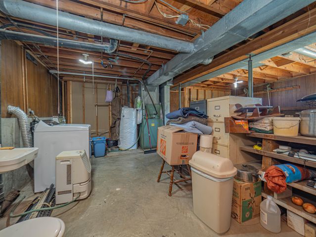 6534 S 63 BUSINESS HIGHWAY, Moberly, MO 65270