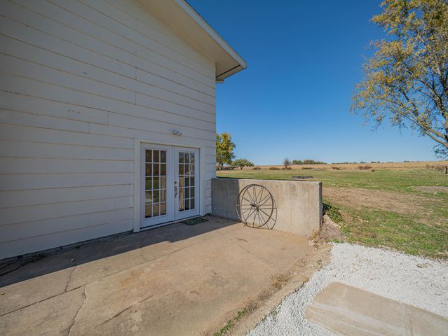 6534 S 63 BUSINESS HIGHWAY, Moberly, MO 65270