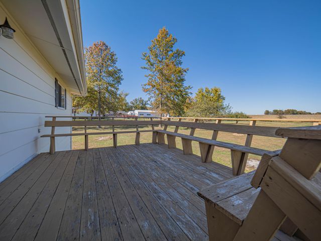 6534 S 63 BUSINESS HIGHWAY, Moberly, MO 65270