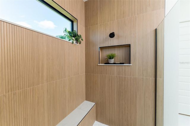 901 EAGLE LANE, Apollo Beach, FL 33572